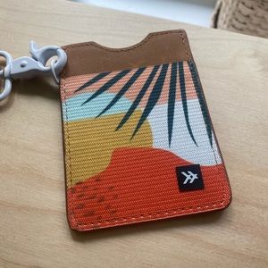 Thread Vertical Wallet